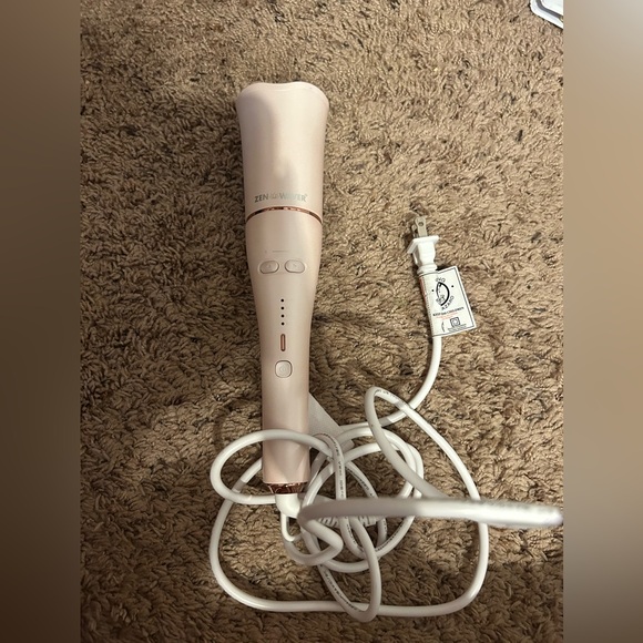 pink automatic curling iron - Picture 1 of 1